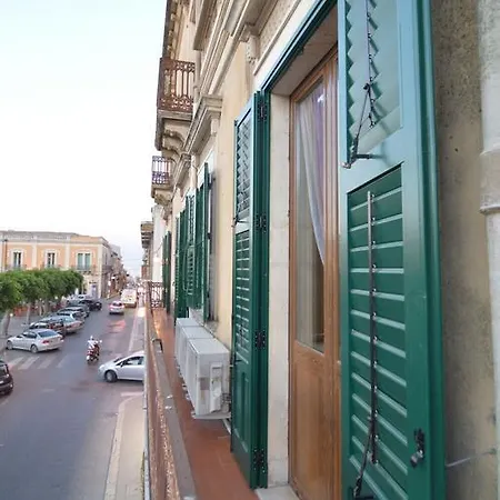 Terrazza Vittorio Emanuele * Pachino